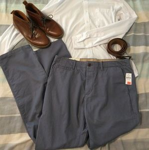 NWT - Men's Gap Lived-In Slim Scholastic Grey